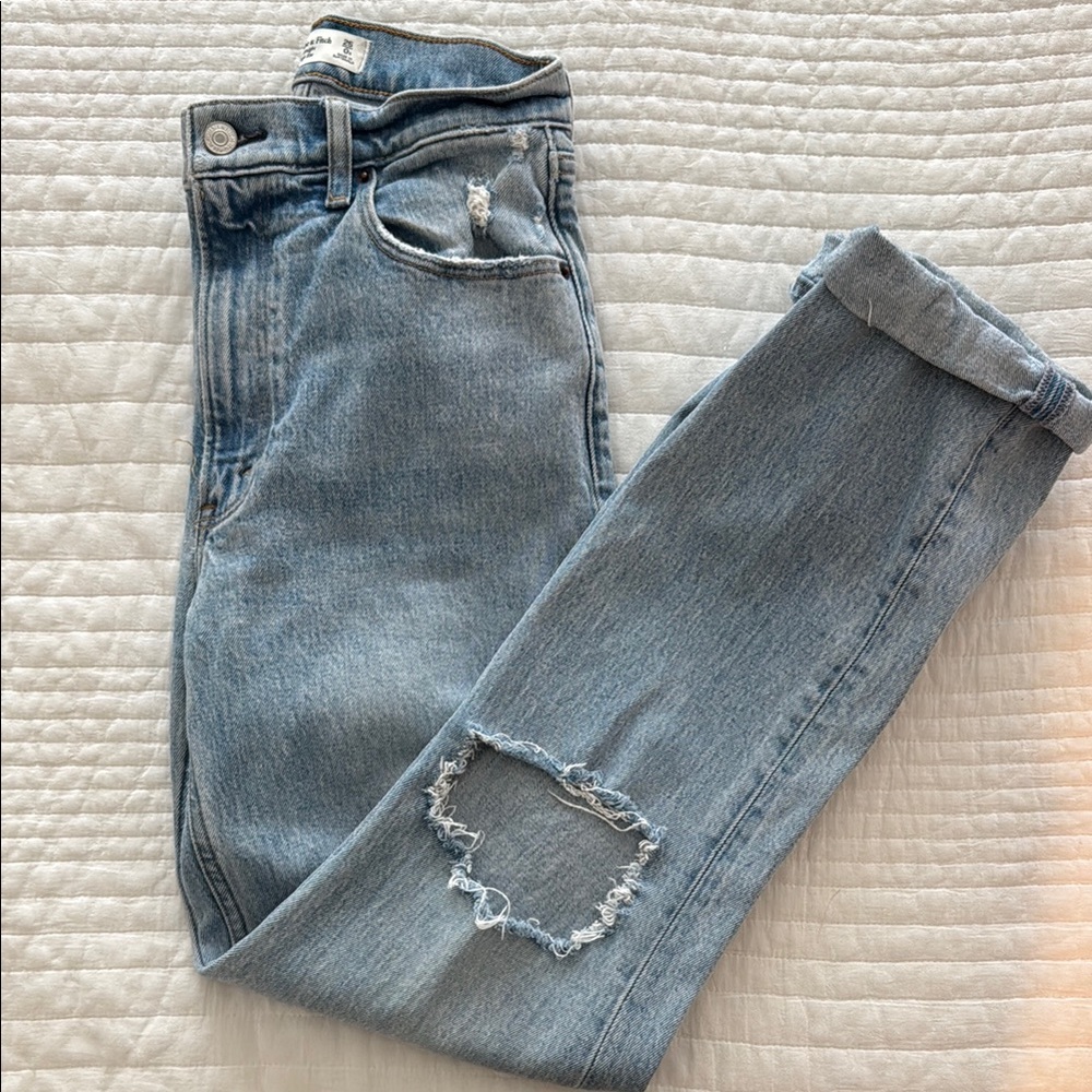 Abercrombie Distressed Women's Jeans